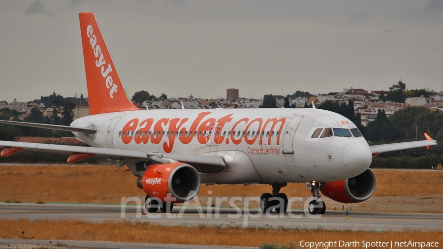 easyJet Airbus A319-111 (G-EZAW) | Photo 212594