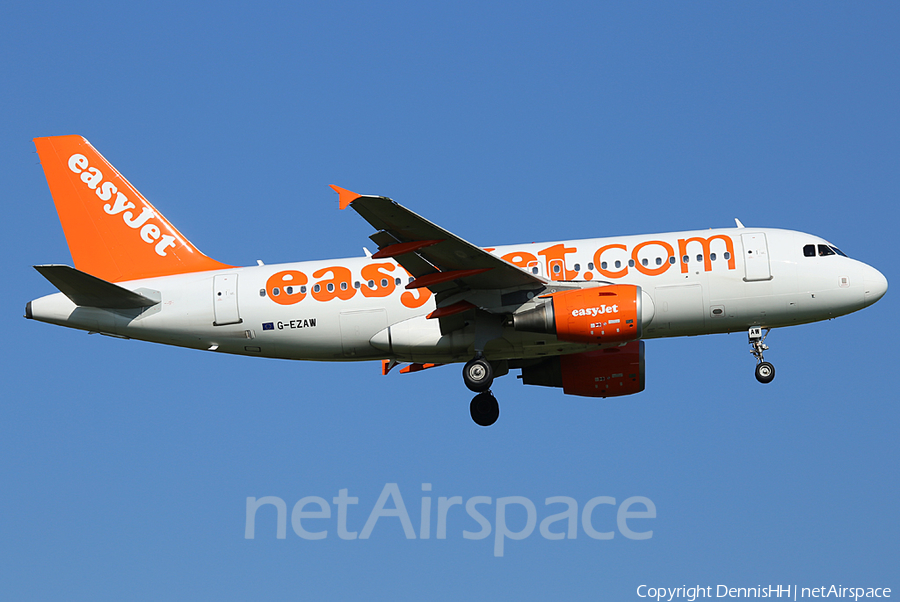 easyJet Airbus A319-111 (G-EZAW) | Photo 361112