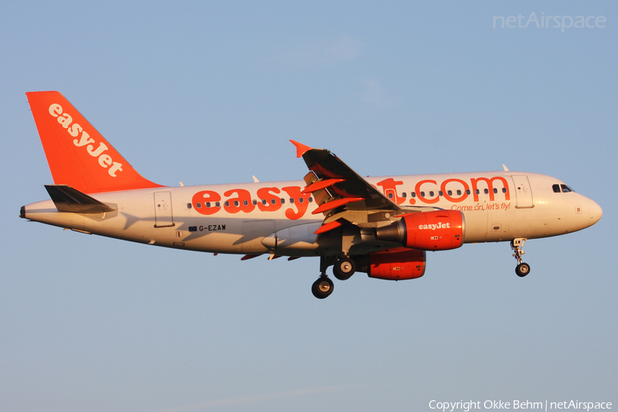 easyJet Airbus A319-111 (G-EZAW) | Photo 38770