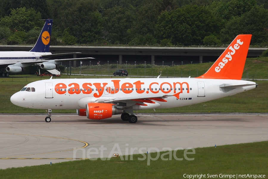 easyJet Airbus A319-111 (G-EZAW) | Photo 78159