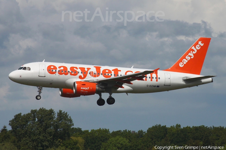 easyJet Airbus A319-111 (G-EZAW) | Photo 78690