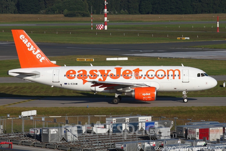 easyJet Airbus A319-111 (G-EZAW) | Photo 79422