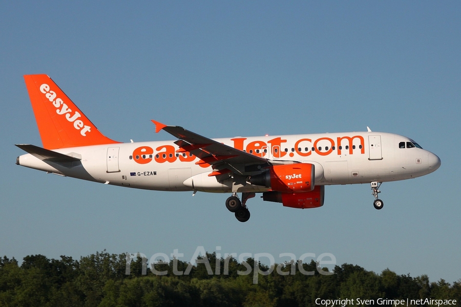 easyJet Airbus A319-111 (G-EZAW) | Photo 79985