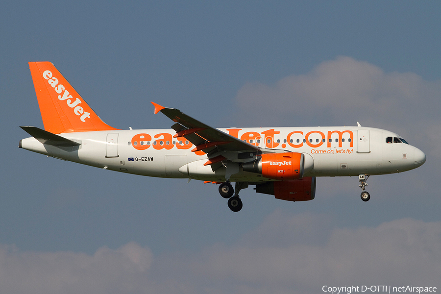 easyJet Airbus A319-111 (G-EZAW) | Photo 353834