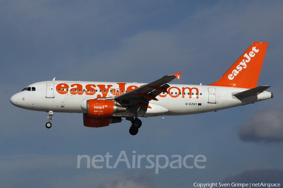 easyJet Airbus A319-111 (G-EZAY) | Photo 125500