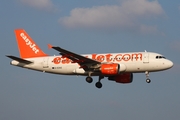 easyJet Airbus A319-111 (G-EZAZ) at  Hamburg - Fuhlsbuettel (Helmut Schmidt), Germany