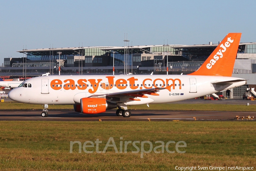 easyJet Airbus A319-111 (G-EZBB) | Photo 132577