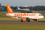 easyJet Airbus A319-111 (G-EZBC) at  Hamburg - Fuhlsbuettel (Helmut Schmidt), Germany