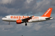 easyJet Airbus A319-111 (G-EZBE) at  Hamburg - Fuhlsbuettel (Helmut Schmidt), Germany