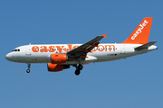 easyJet Airbus A319-111 (G-EZBE) at  London - Gatwick, United Kingdom