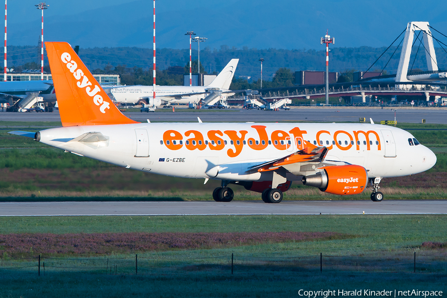 easyJet Airbus A319-111 (G-EZBE) | Photo 308508