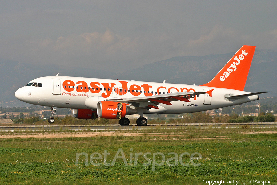 easyJet Airbus A319-111 (G-EZBE) | Photo 161096