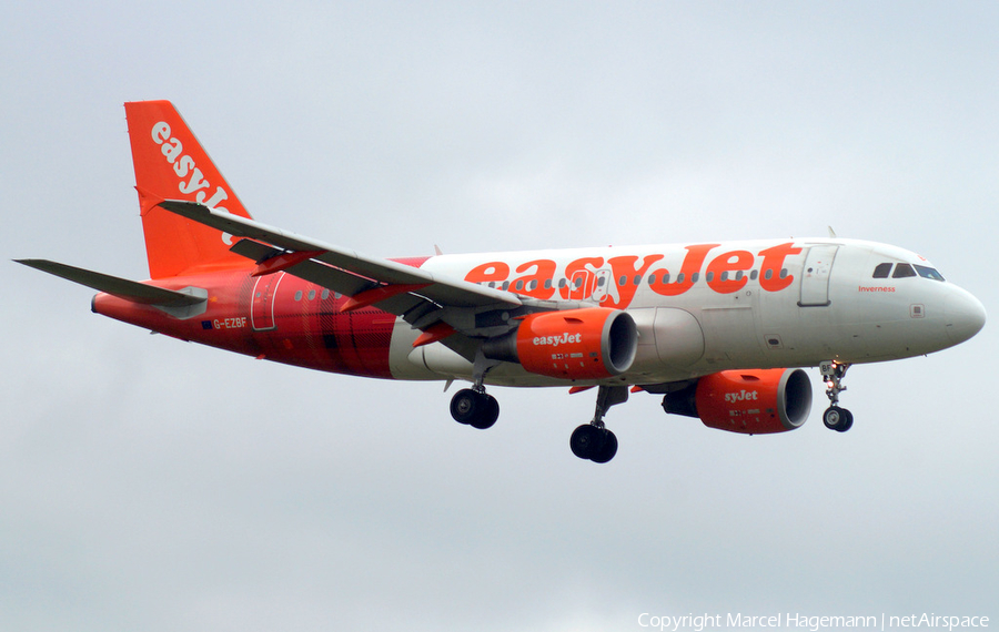 easyJet Airbus A319-111 (G-EZBF) | Photo 124237