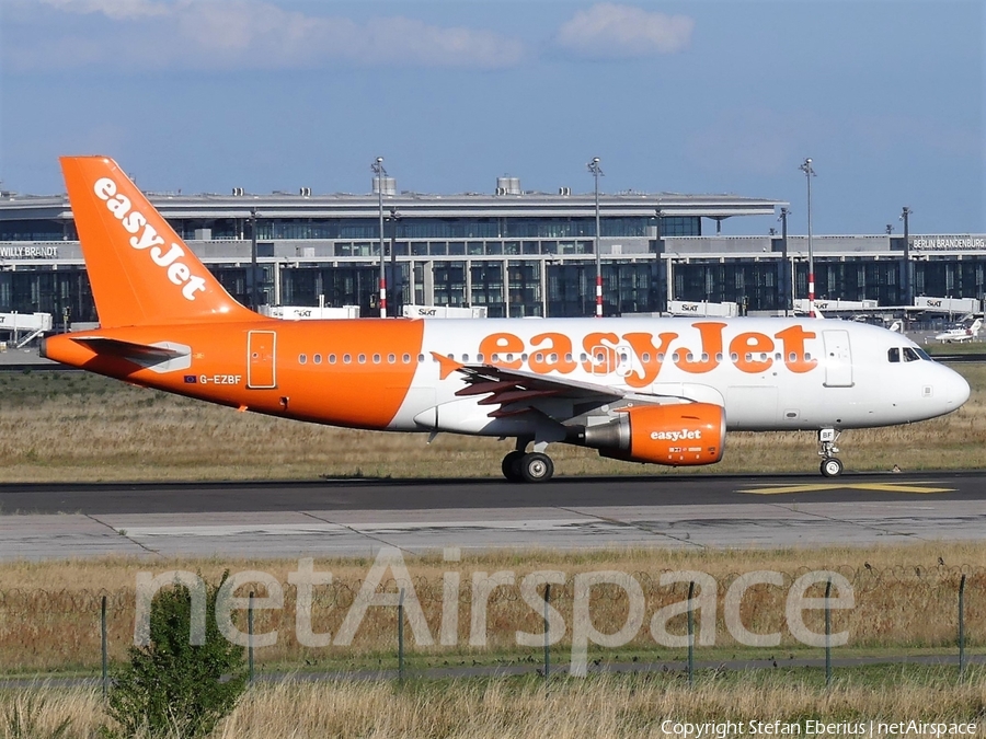 easyJet Airbus A319-111 (G-EZBF) | Photo 256104