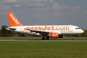 easyJet Airbus A319-111 (G-EZBH) at  Hamburg - Fuhlsbuettel (Helmut Schmidt), Germany