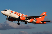 easyJet Airbus A319-111 (G-EZBI) at  Hamburg - Fuhlsbuettel (Helmut Schmidt), Germany