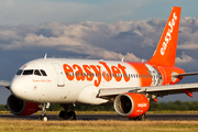 easyJet Airbus A319-111 (G-EZBI) at  London - Luton, United Kingdom