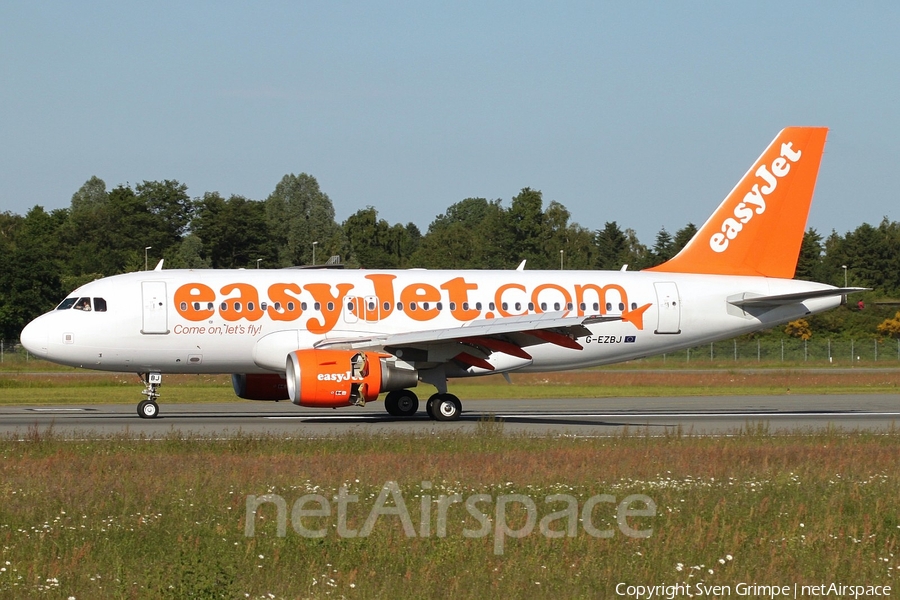 easyJet Airbus A319-111 (G-EZBJ) | Photo 15751