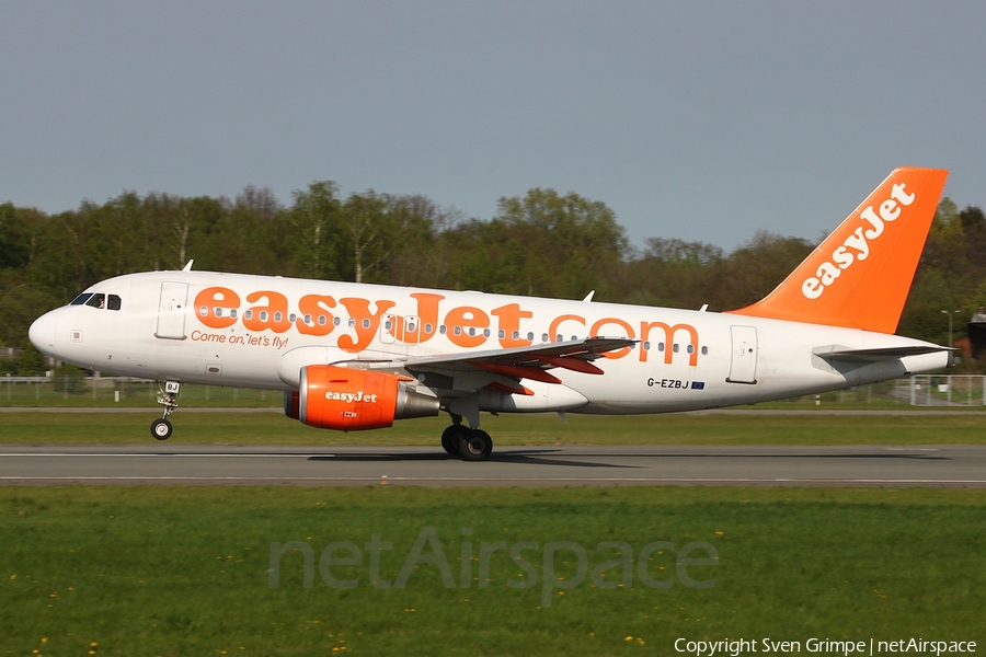 easyJet Airbus A319-111 (G-EZBJ) | Photo 679565