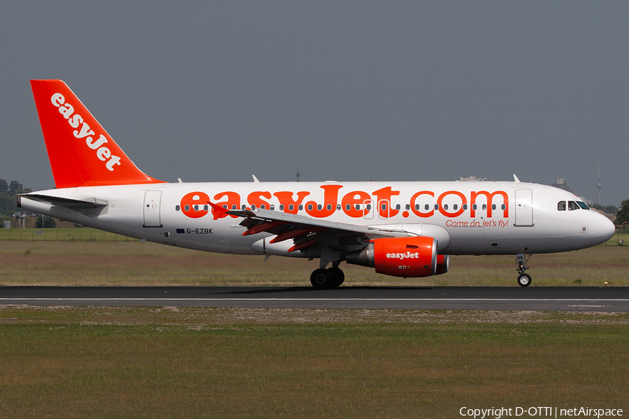 easyJet Airbus A319-111 (G-EZBK) | Photo 262807