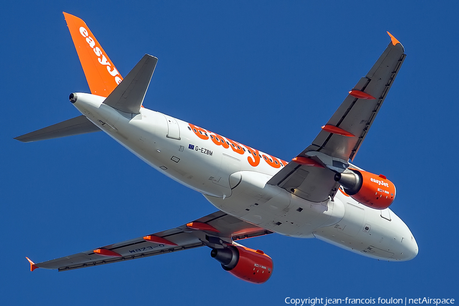 easyJet Airbus A319-111 (G-EZBM) | Photo 160215