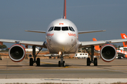 easyJet Airbus A319-111 (G-EZBM) at  Faro - International, Portugal