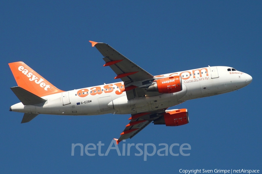 easyJet Airbus A319-111 (G-EZBM) | Photo 45682