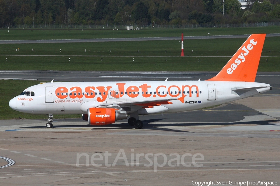 easyJet Airbus A319-111 (G-EZBM) | Photo 45792