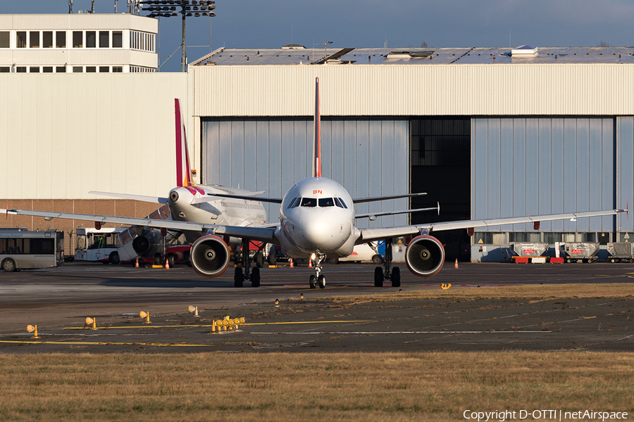 easyJet Airbus A319-111 (G-EZBN) | Photo 140172