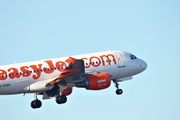 easyJet Airbus A319-111 (G-EZBN) at  Hamburg - Fuhlsbuettel (Helmut Schmidt), Germany