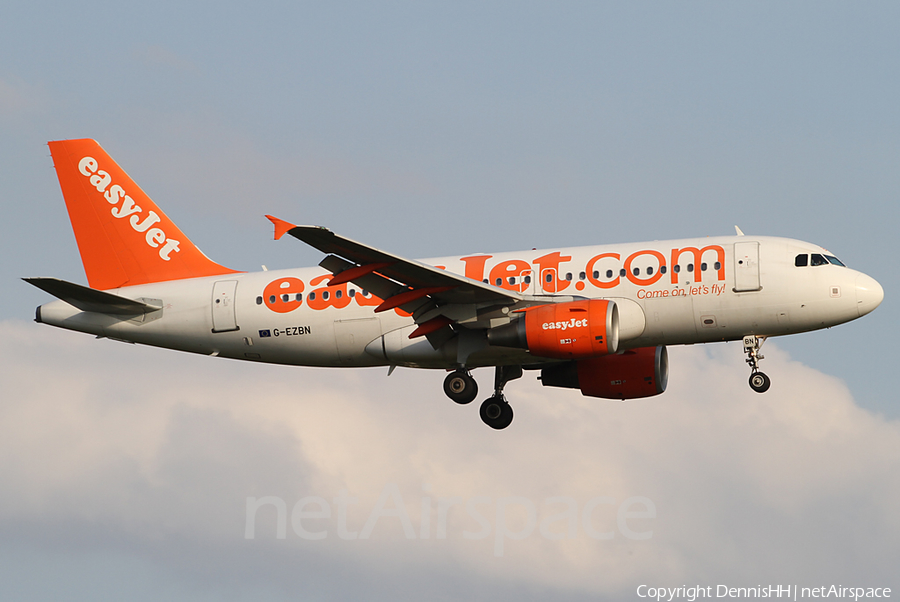 easyJet Airbus A319-111 (G-EZBN) | Photo 413992