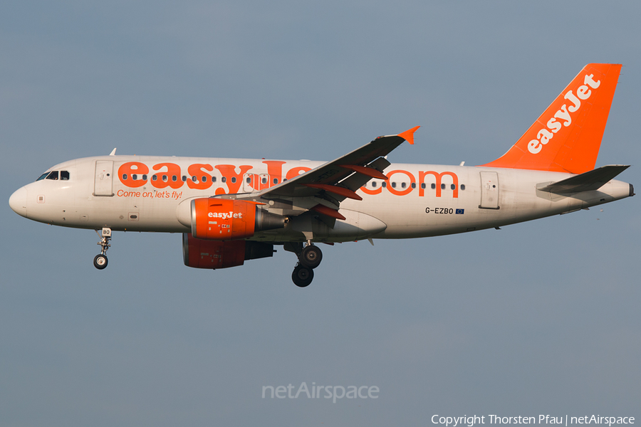 easyJet Airbus A319-111 (G-EZBO) | Photo 61751