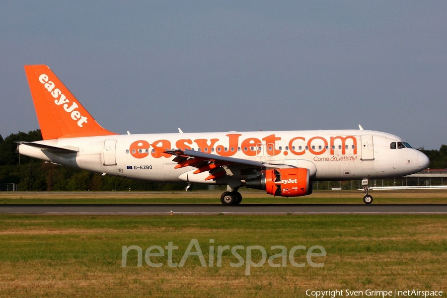 easyJet Airbus A319-111 (G-EZBO) | Photo 473373
