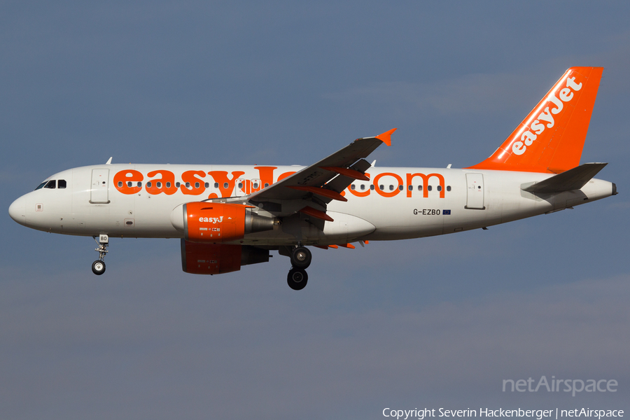 easyJet Airbus A319-111 (G-EZBO) | Photo 217042