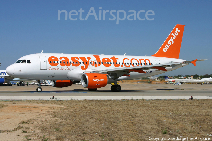 easyJet Airbus A319-111 (G-EZBP) | Photo 389636