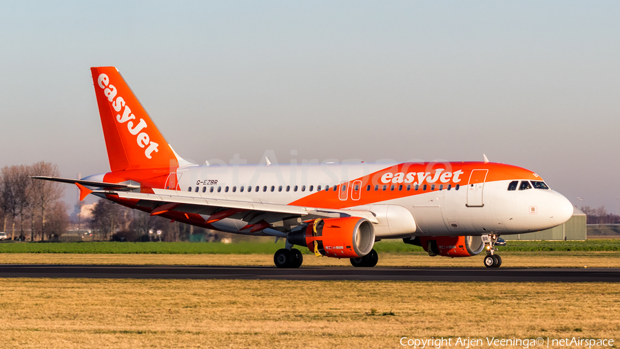 easyJet Airbus A319-111 (G-EZBR) | Photo 381309