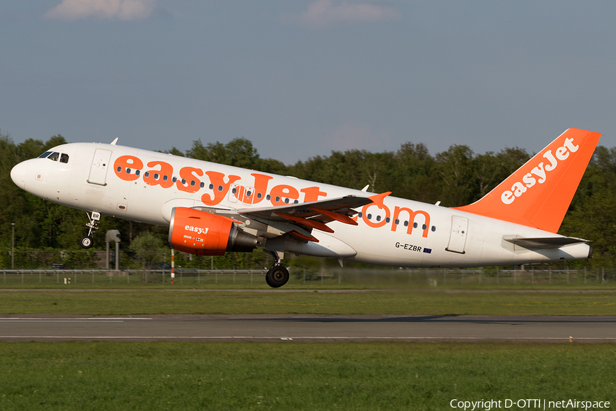 easyJet Airbus A319-111 (G-EZBR) | Photo 162714