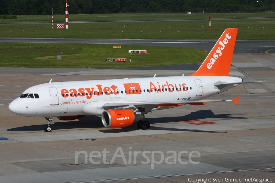easyJet Airbus A319-111 (G-EZBR) | Photo 27035