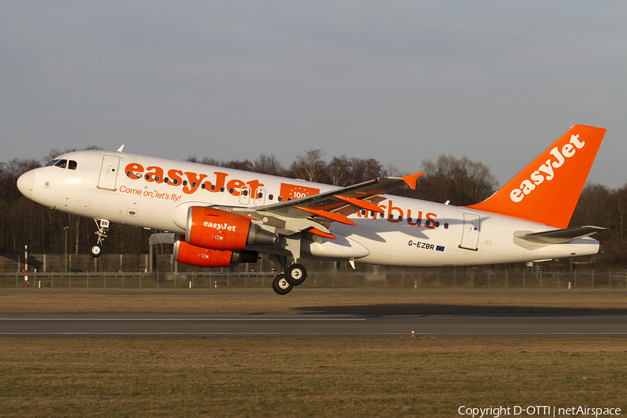 easyJet Airbus A319-111 (G-EZBR) | Photo 346663
