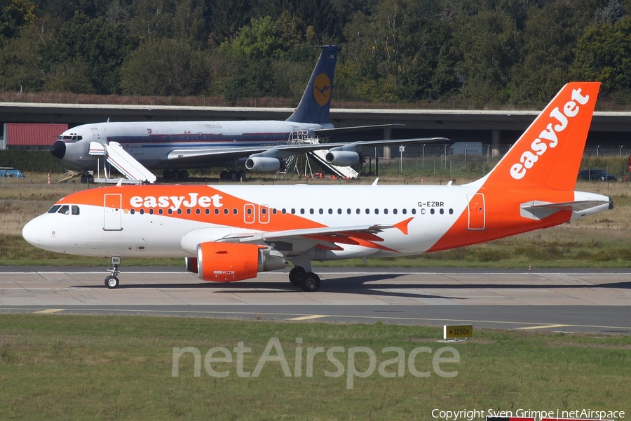 easyJet Airbus A319-111 (G-EZBR) | Photo 406623
