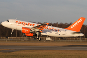 easyJet Airbus A319-111 (G-EZBR) at  Hamburg - Fuhlsbuettel (Helmut Schmidt), Germany
