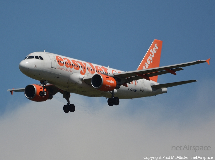 easyJet Airbus A319-111 (G-EZBT) | Photo 51326