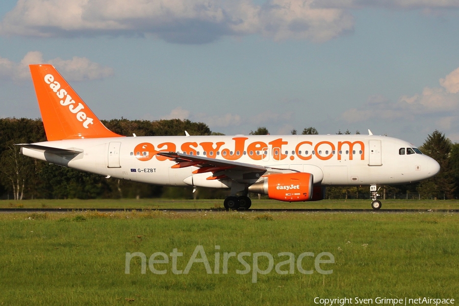 easyJet Airbus A319-111 (G-EZBT) | Photo 201590