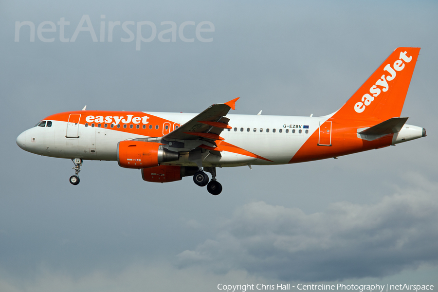 easyJet Airbus A319-111 (G-EZBV) | Photo 149868