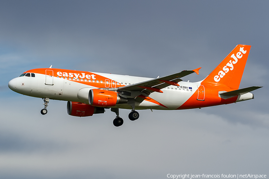 easyJet Airbus A319-111 (G-EZBV) | Photo 150296