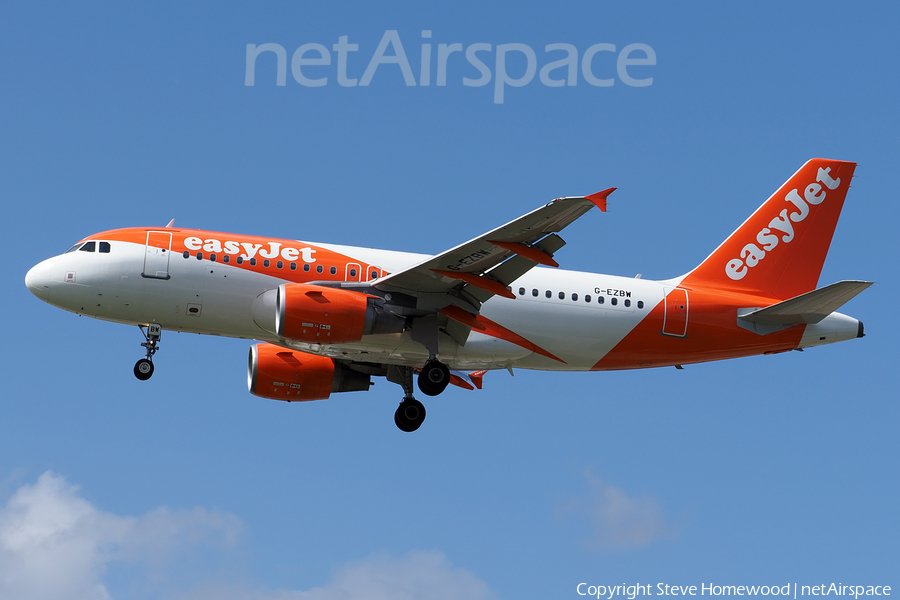 easyJet Airbus A319-111 (G-EZBW) | Photo 534782