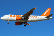 easyJet Airbus A319-111 (G-EZBX) at  Barcelona - El Prat, Spain