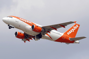 easyJet Airbus A319-111 (G-EZBY) at  Berlin Brandenburg, Germany