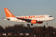 easyJet Airbus A319-111 (G-EZDB) at  Hamburg - Fuhlsbuettel (Helmut Schmidt), Germany