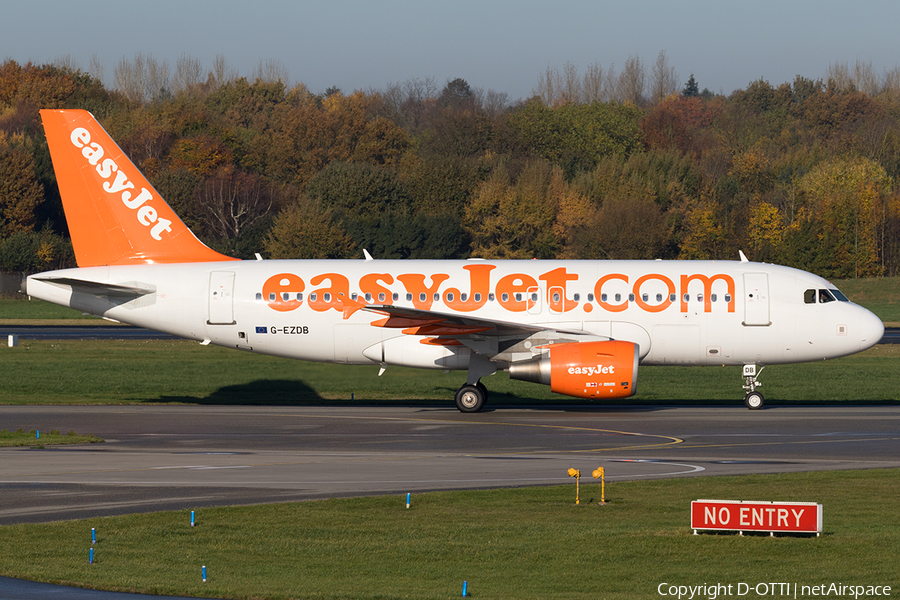 easyJet Airbus A319-111 (G-EZDB) | Photo 196755